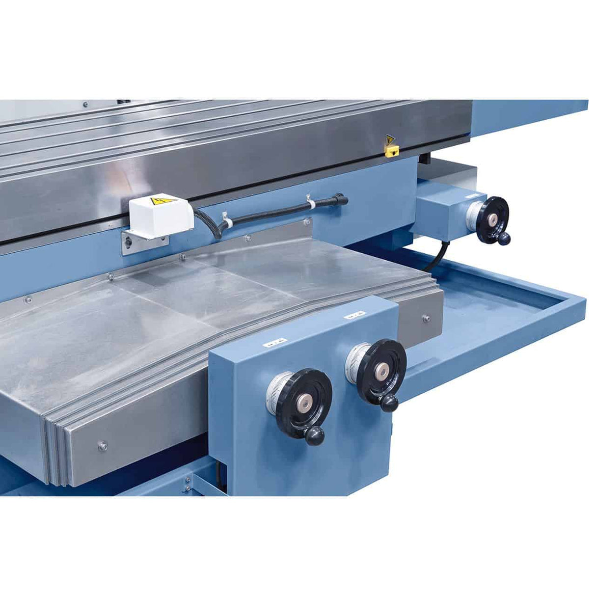 Bernardo Fresatrice a banco BFM 2100 Servo con display 3 assi