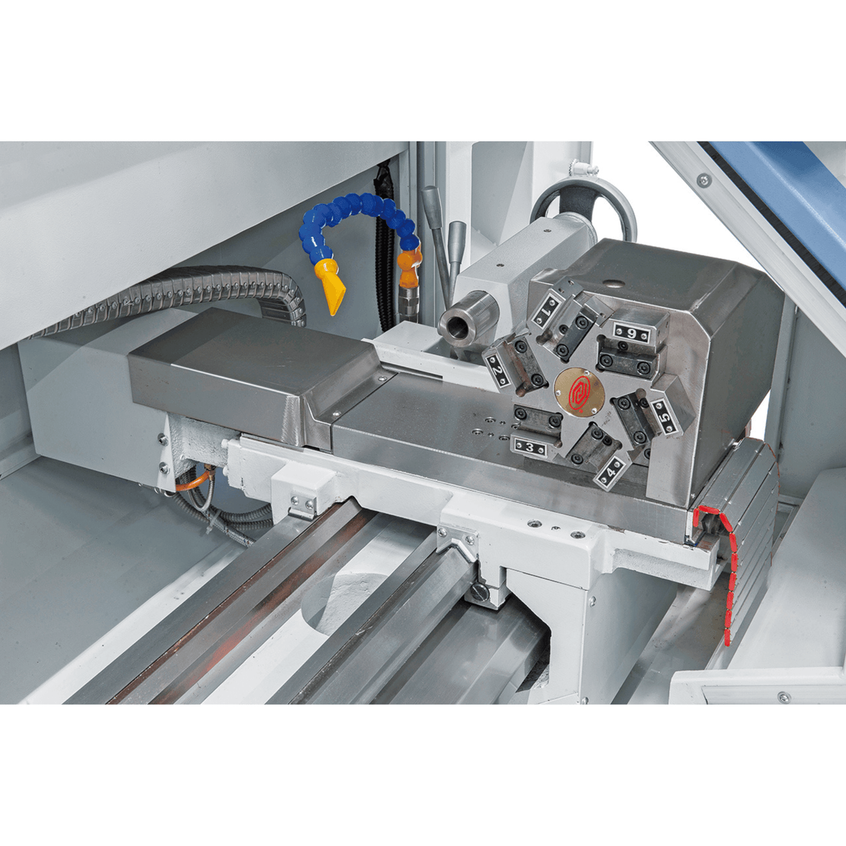 Bernardo CK 320 x 750 – Tornio CNC compatto e versatile