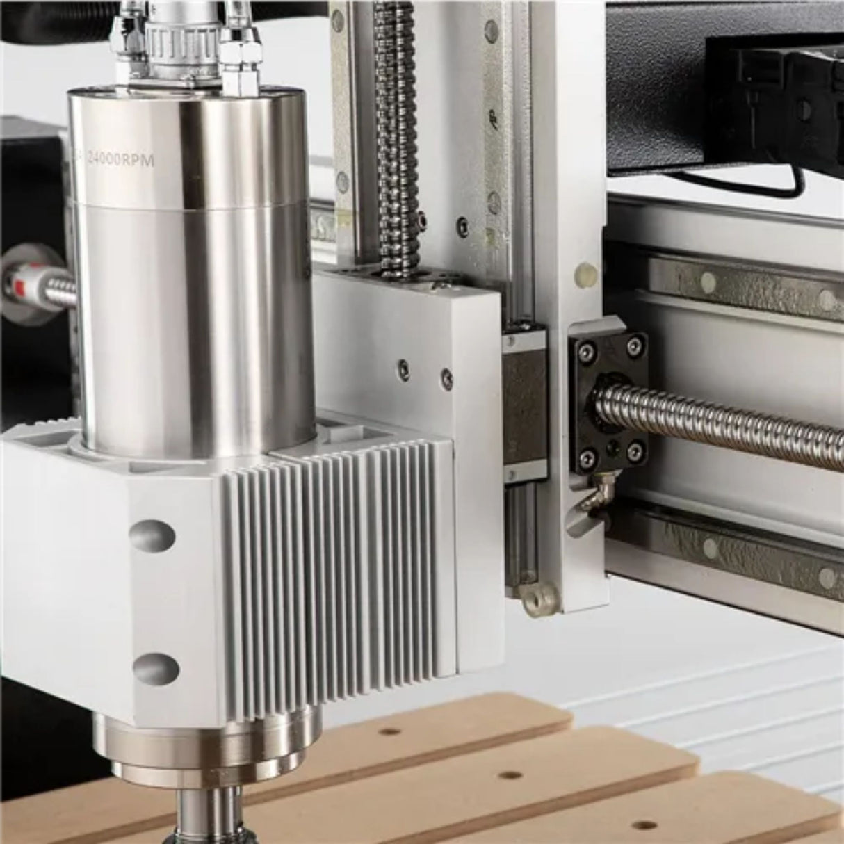 Combo fresadora CNC IGM i2R A24 + Soporte original + Soporte para portátil