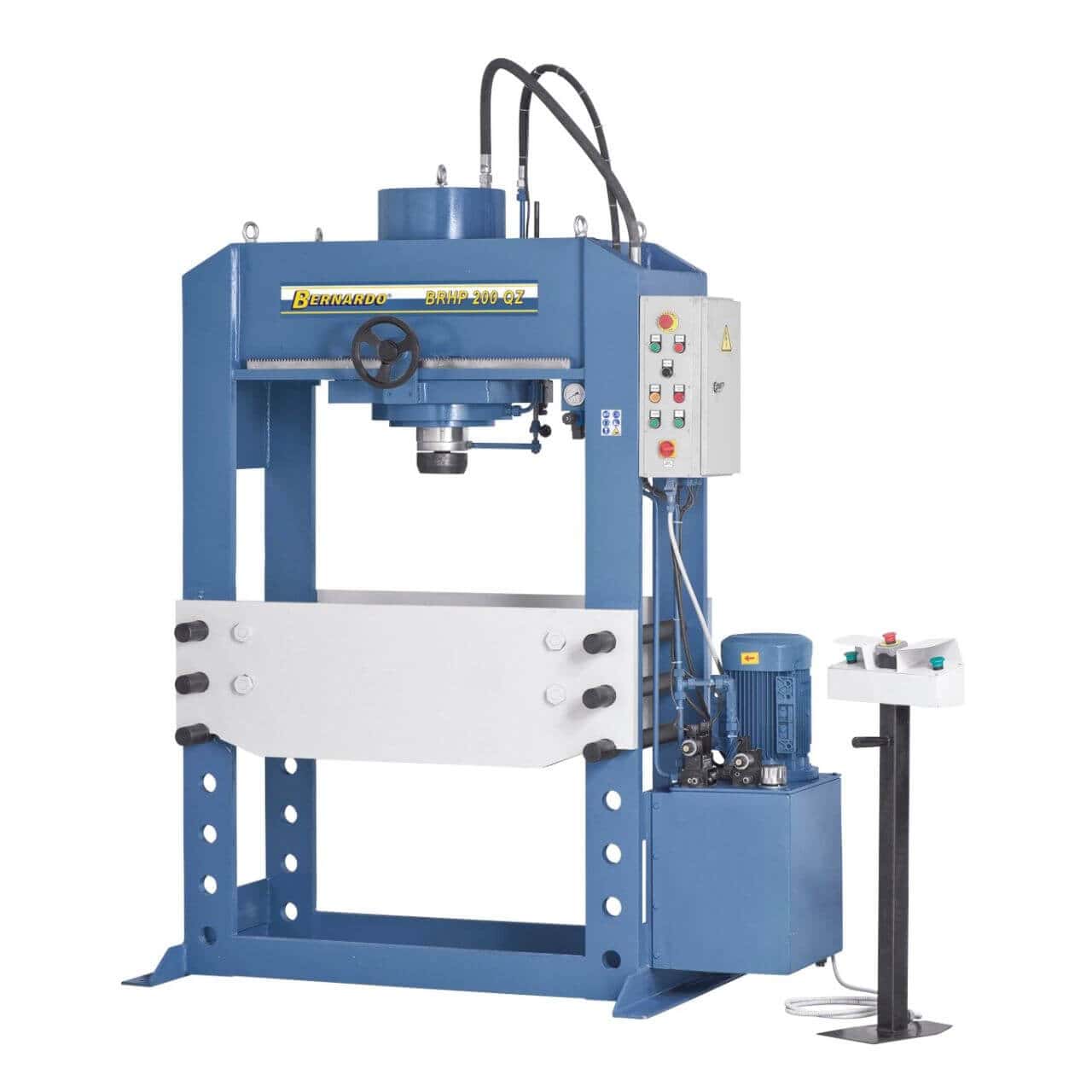 Pressa idraulica Bernardo BRHP 250 QZ da 250 ton con testa mobile, piano regolabile e manometro, ideale per applicazioni industriali gravose.