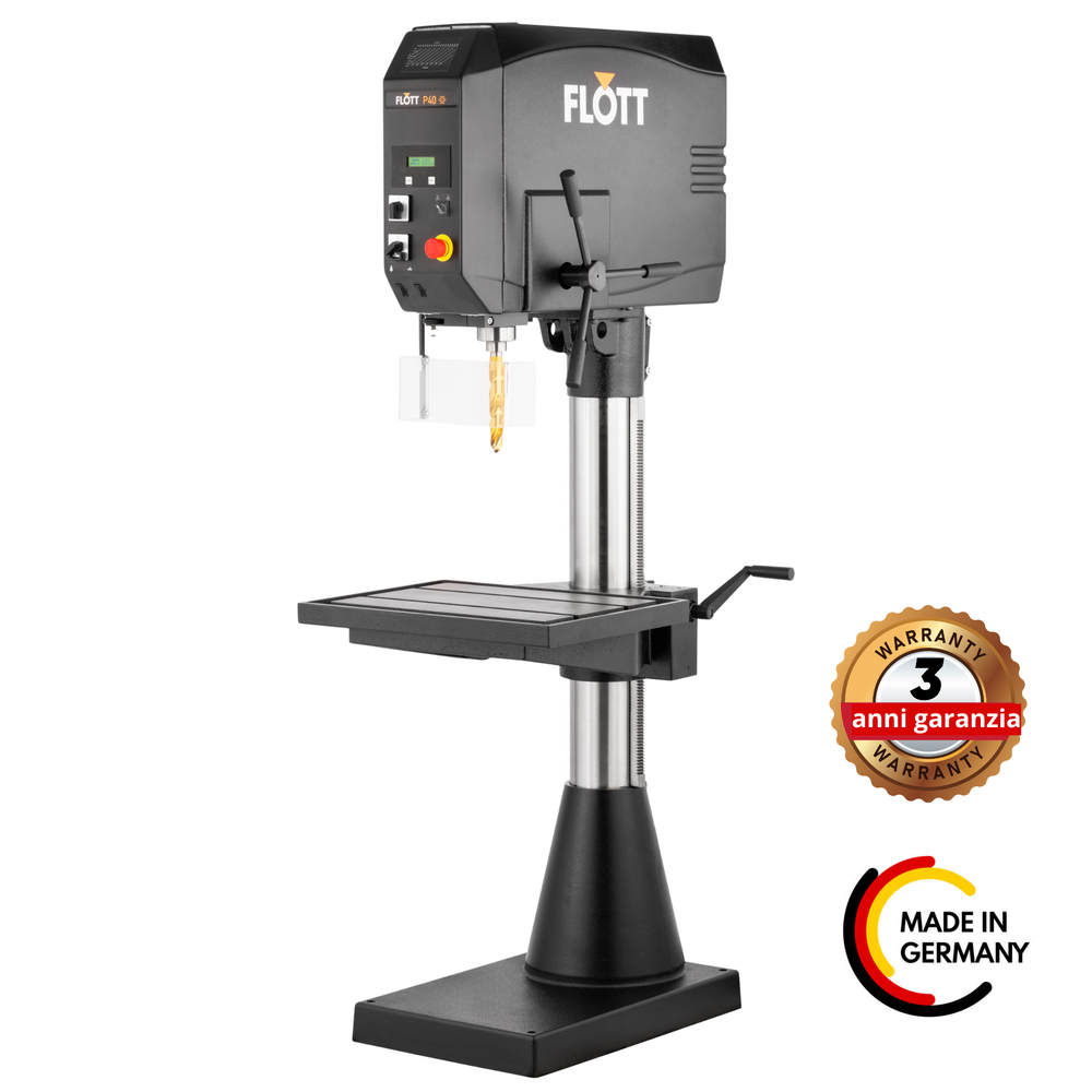 Trapano a colonna Flott SB P40 ST elettronico con indicatori digitali, regolazione continua della velocità e piano 590 x 450 mm.