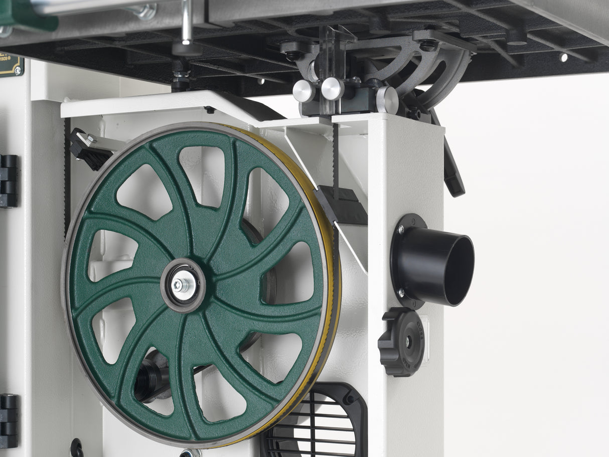 Record Power Sega a nastro Sabre-300