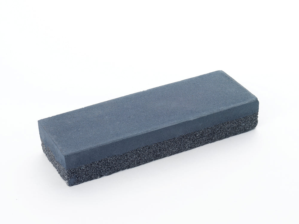 Rettificatore di pietra Record Power WG250/R per affilatrice ad acqua WG250, utilizzato per preparare la mola per rettifica grossolana o affilatura fine.