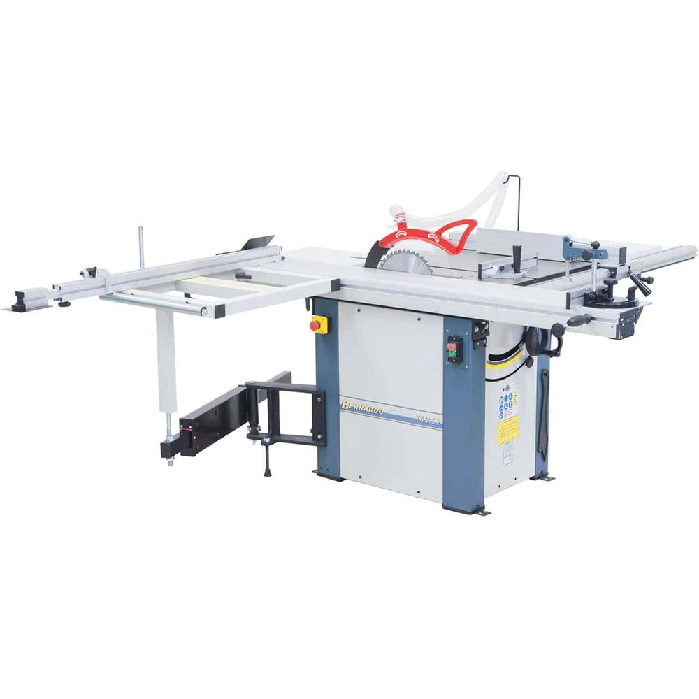 La TK 315 P - 2000 di Bernardo in configurazione completa, perfetta per lavorazioni su pannelli di grandi dimensioni, con estensioni, incisore e guida telescopica montata.